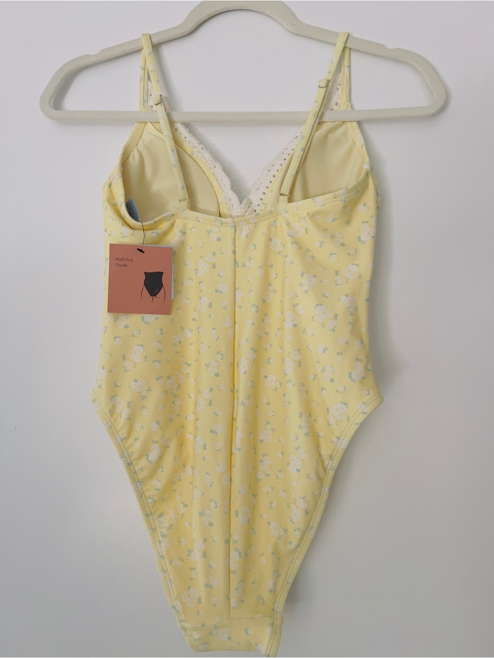 Floral Print Crochet Edge Plunge One-Piece Swimsuit - Picture 4 of 12